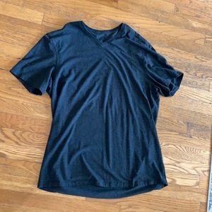 lululemon athletica 5 Year Basic V